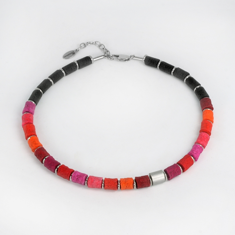 Collier BLACK TAO titan - pink (Detail)
